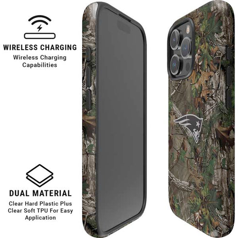 NFL New England Patriots Realtree Xtra Green Camo iPhone 16 Pro Magsafe Impact Case