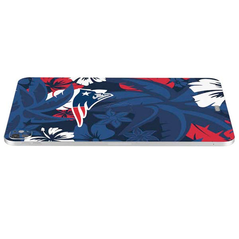 NFL New England Patriots Tropical Print iPad Pro 13in M4 (2024) Skin