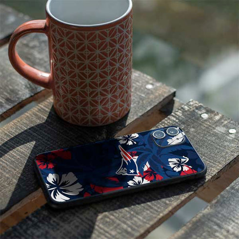 NFL New England Patriots Tropical Print iPhone 11 Skin