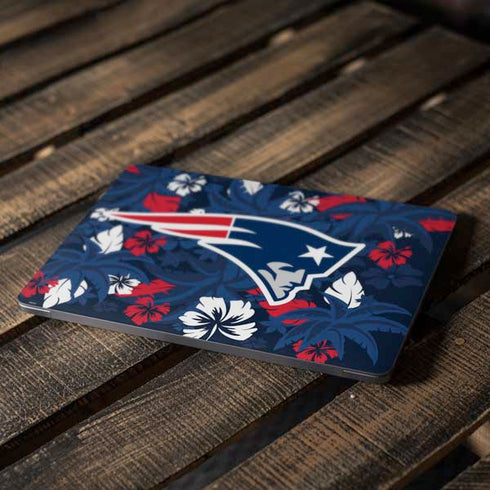 NFL New England Patriots Tropical Print Apple MacBook Air Skin
