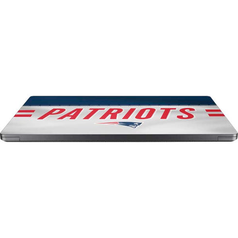 NFL New England Patriots White Striped Surface Laptop 7 13.8in Skin