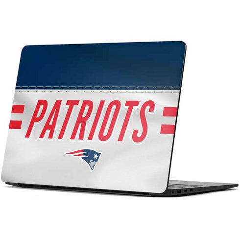 NFL New England Patriots White Striped Surface Laptop 7 15in Skin