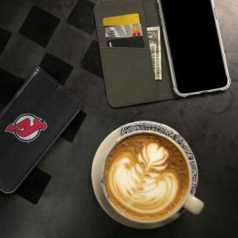 NHL New Jersey Devils Distressed iPhone 15 Plus Folio Case