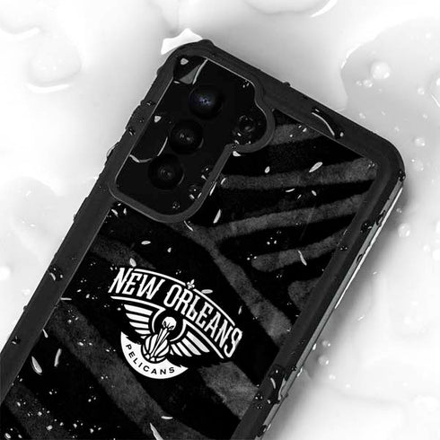 NBA New Orleans Pelicans Black Animal Print Galaxy S24 Plus Waterproof Case