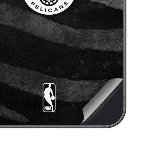 NBA New Orleans Pelicans Black Animal Print Galaxy S25 Skin