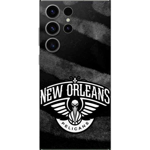 NBA New Orleans Pelicans Black Animal Print Galaxy S25 Ultra Skin