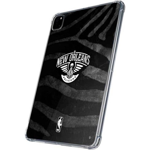 NBA New Orleans Pelicans Black Animal Print iPad Pro 11in (2024) Clear Case