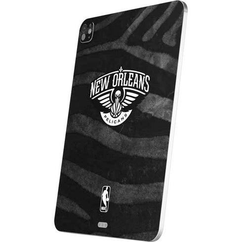 NBA New Orleans Pelicans Black Animal Print iPad Pro 13in M4 (2024) Skin