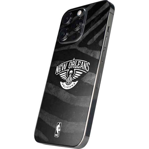 NBA New Orleans Pelicans Black Animal Print iPhone 16 Pro Skin
