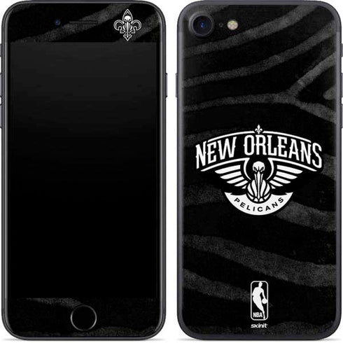 NBA New Orleans Pelicans Black Animal Print iPhone 7 Skin