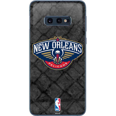 NBA New Orleans Pelicans Dark Rust Galaxy S10e Skin