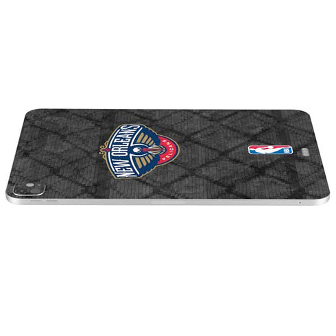 NBA New Orleans Pelicans Dark Rust iPad Pro 13in M4 (2024) Skin
