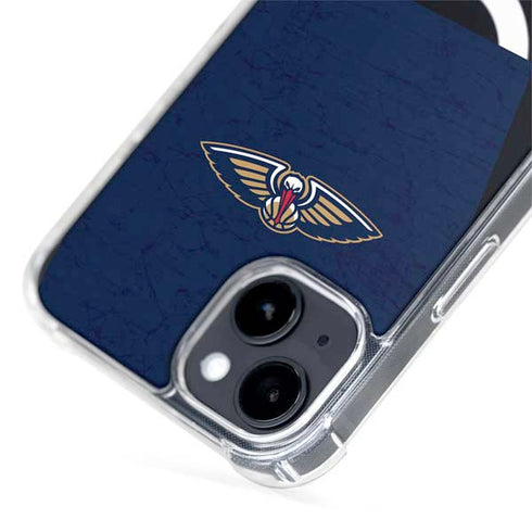 NBA New Orleans Pelicans Distressed iPhone 15 Plus MagSafe Case
