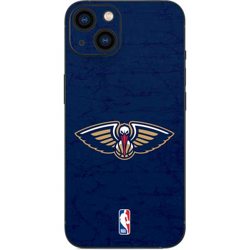 NBA New Orleans Pelicans Distressed iPhone 15 Plus Skin