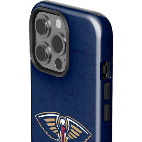 NBA New Orleans Pelicans Distressed iPhone 15 Pro Impact Case