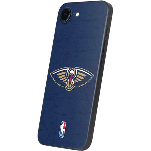 NBA New Orleans Pelicans Distressed iPhone 16e Skin