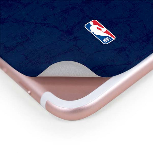 NBA New Orleans Pelicans Distressed iPhone 7 Plus Skin