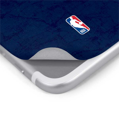 NBA New Orleans Pelicans Distressed iPhone 8 Skin