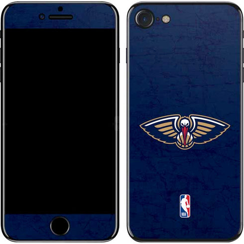 NBA New Orleans Pelicans Distressed iPhone SE (2nd & 3rd Gen) Skin