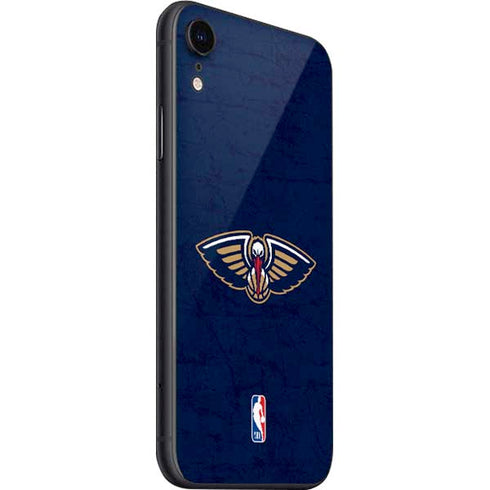 NBA New Orleans Pelicans Distressed iPhone SE (2nd & 3rd Gen) Skin