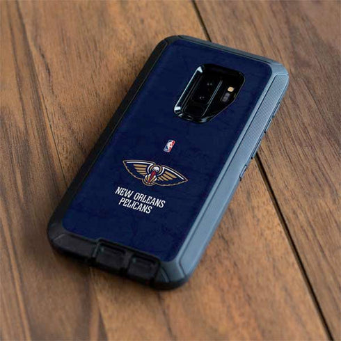 NBA New Orleans Pelicans Distressed Otterbox Defender Galaxy Skin