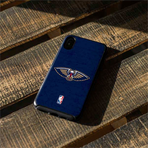 NBA New Orleans Pelicans Distressed Otterbox Symmetry iPhone Skin