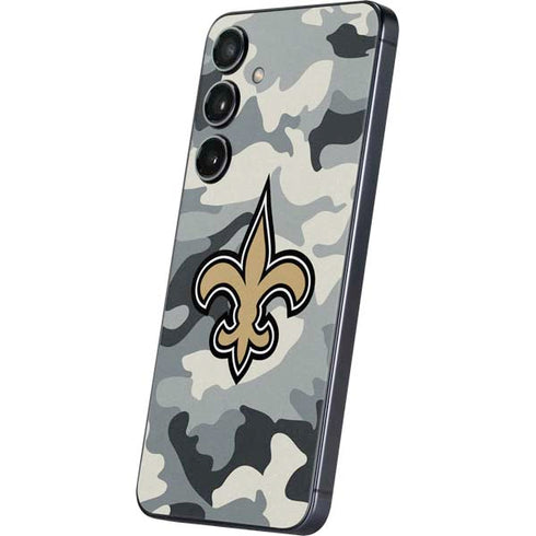 NFL New Orleans Saints Camo Galaxy S24 Skin