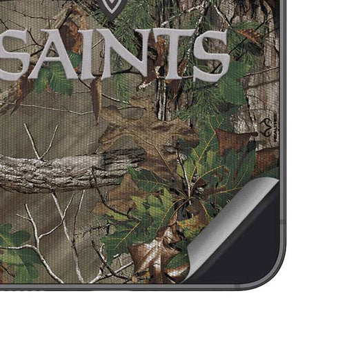 NFL New Orleans Saints Realtree Xtra Green Camo Galaxy S25 Skin