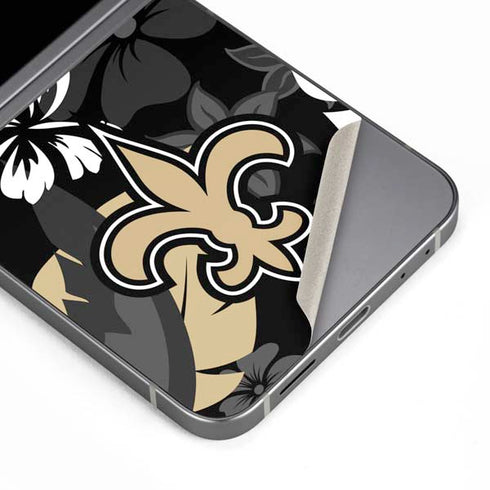 NFL New Orleans Saints Tropical Print Galaxy Z Flip6 Skin