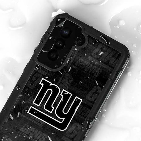 NFL New York Giants Black & White Galaxy S24 Plus Waterproof Case