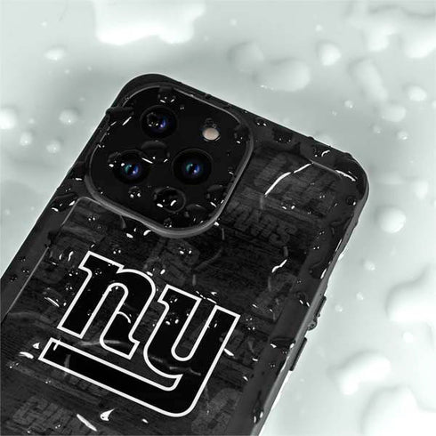 NFL New York Giants Black & White iPhone 15 Pro Waterproof Case
