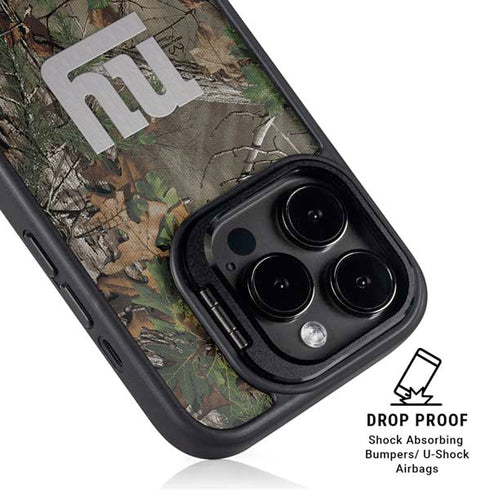 NFL New York Giants Realtree Xtra Green Camo iPhone 15 Pro Kickstand Case