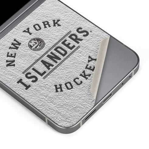 NHL New York Islanders Black Text Galaxy Z Flip6 Skin