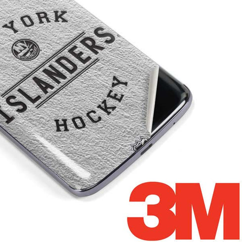 NHL New York Islanders Black Text Moto E5 Plus Skin