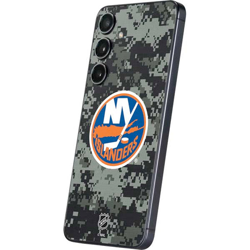NHL New York Islanders Camo Galaxy S24 Plus Skin
