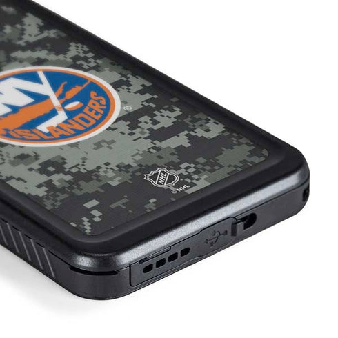 NHL New York Islanders Camo Galaxy S24 Plus Waterproof Case