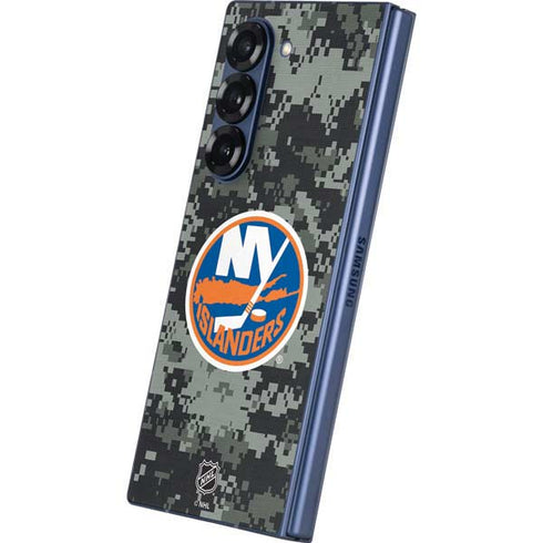 NHL New York Islanders Camo Galaxy Z Fold6 Skin
