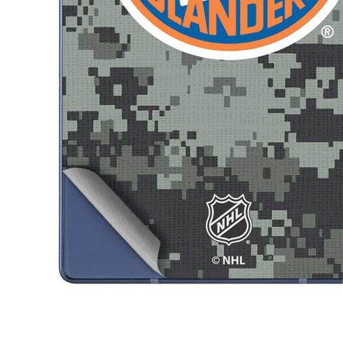 NHL New York Islanders Camo Galaxy Z Fold6 Skin