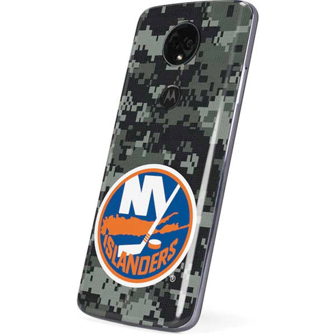 NHL New York Islanders Camo Moto E5 Plus Skin