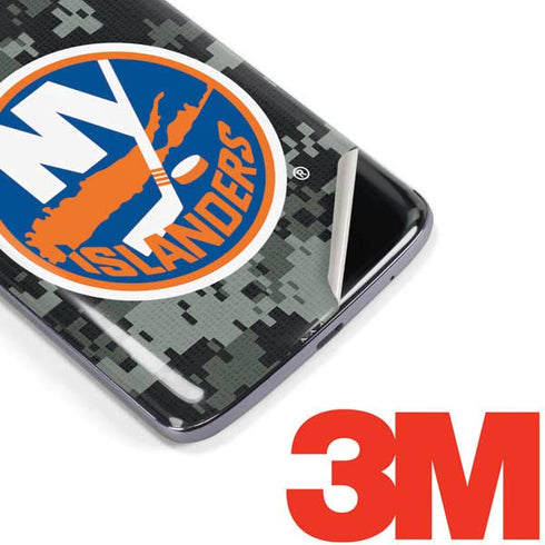 NHL New York Islanders Camo Moto E5 Plus Skin