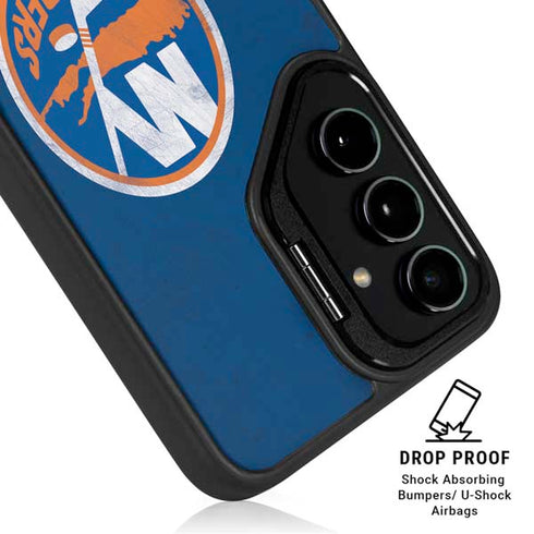 NHL New York Islanders Distressed Galaxy S25 Kickstand Case