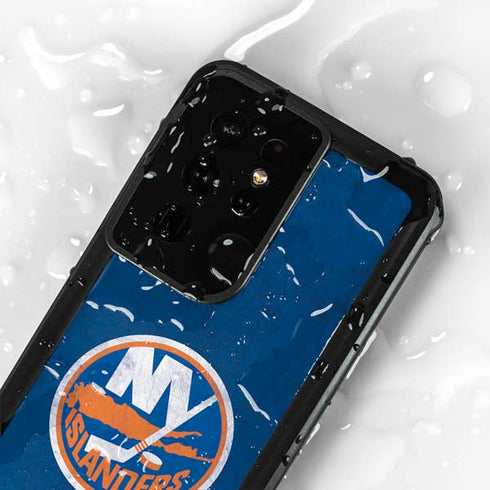 NHL New York Islanders Distressed Galaxy S24 Ultra Waterproof Case