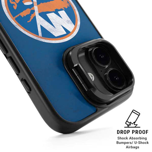 NHL New York Islanders Distressed iPhone 17 Kickstand Case