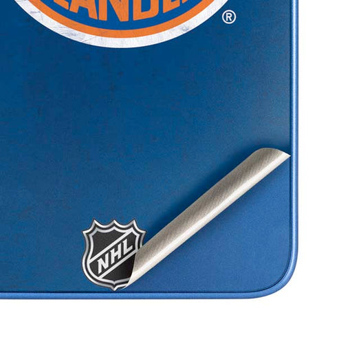NHL New York Islanders Distressed Moto G Play 4G (2024) Skin