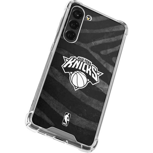 NBA New York Knicks Black Animal Print Galaxy S24 FE Clear Case