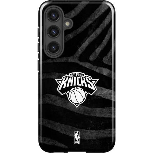 NBA New York Knicks Black Animal Print Galaxy S25 Impact Case
