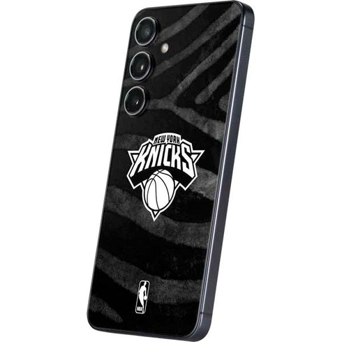 NBA New York Knicks Black Animal Print Galaxy S25 Plus Skin