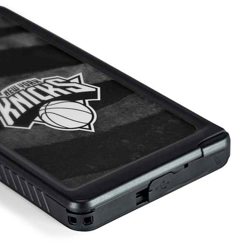 NBA New York Knicks Black Animal Print Galaxy S24 Ultra Waterproof Case