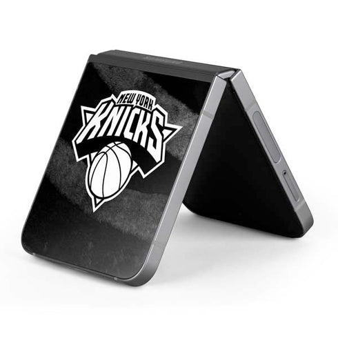 NBA New York Knicks Black Animal Print Galaxy Z Flip6 Skin