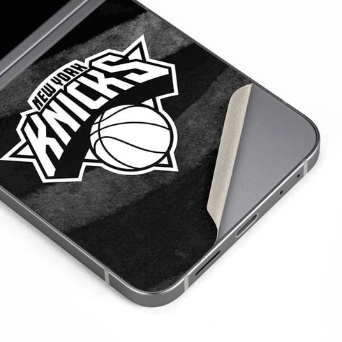 NBA New York Knicks Black Animal Print Galaxy Z Flip6 Skin